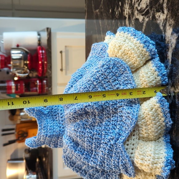 Doll Dress Vintage Handmade Layered/Tiered  Crochet. Doll not included! - Picture 10 of 13